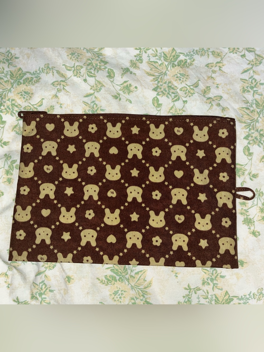 BAGGU X SANDY LIANG Brown and Light Yellow Bunnies Medium Go Pouch Bag NEW